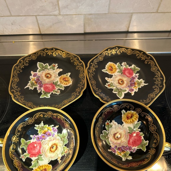 2x Vintage Mitterteich Black Gold Lace & Flowers Bavaria Germany Cup & Saucer - Picture 4 of 8